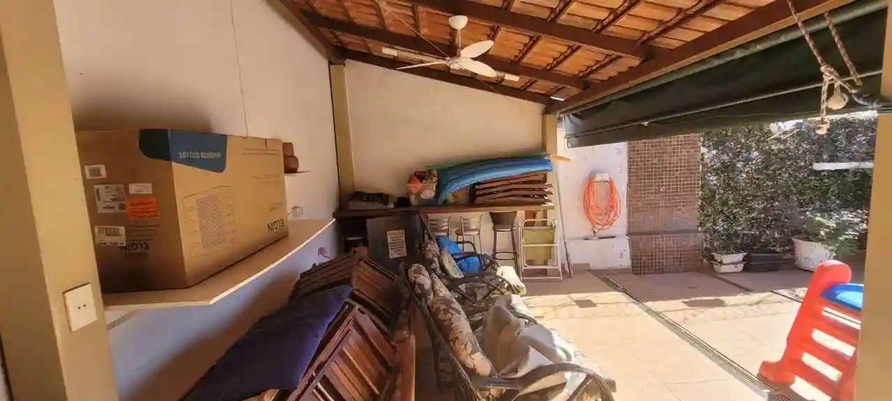 Casa com 5 quartos à venda, 484m² — foto 18 de 22