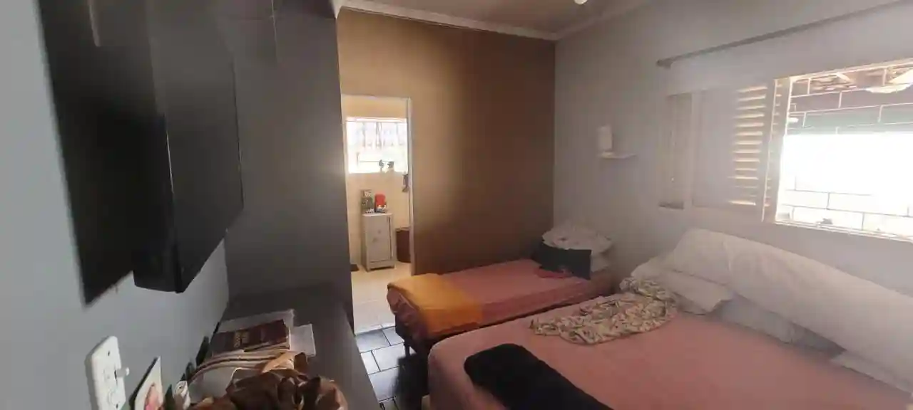 Casa com 5 quartos à venda, 484m² — foto 7 de 22