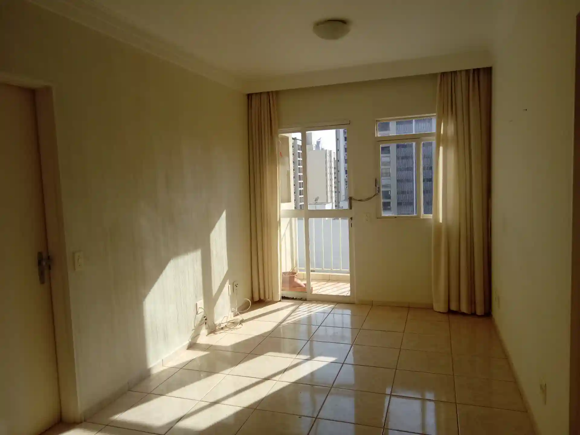 Apartamento com 1 quarto à venda, 102m² — foto 2 de 14
