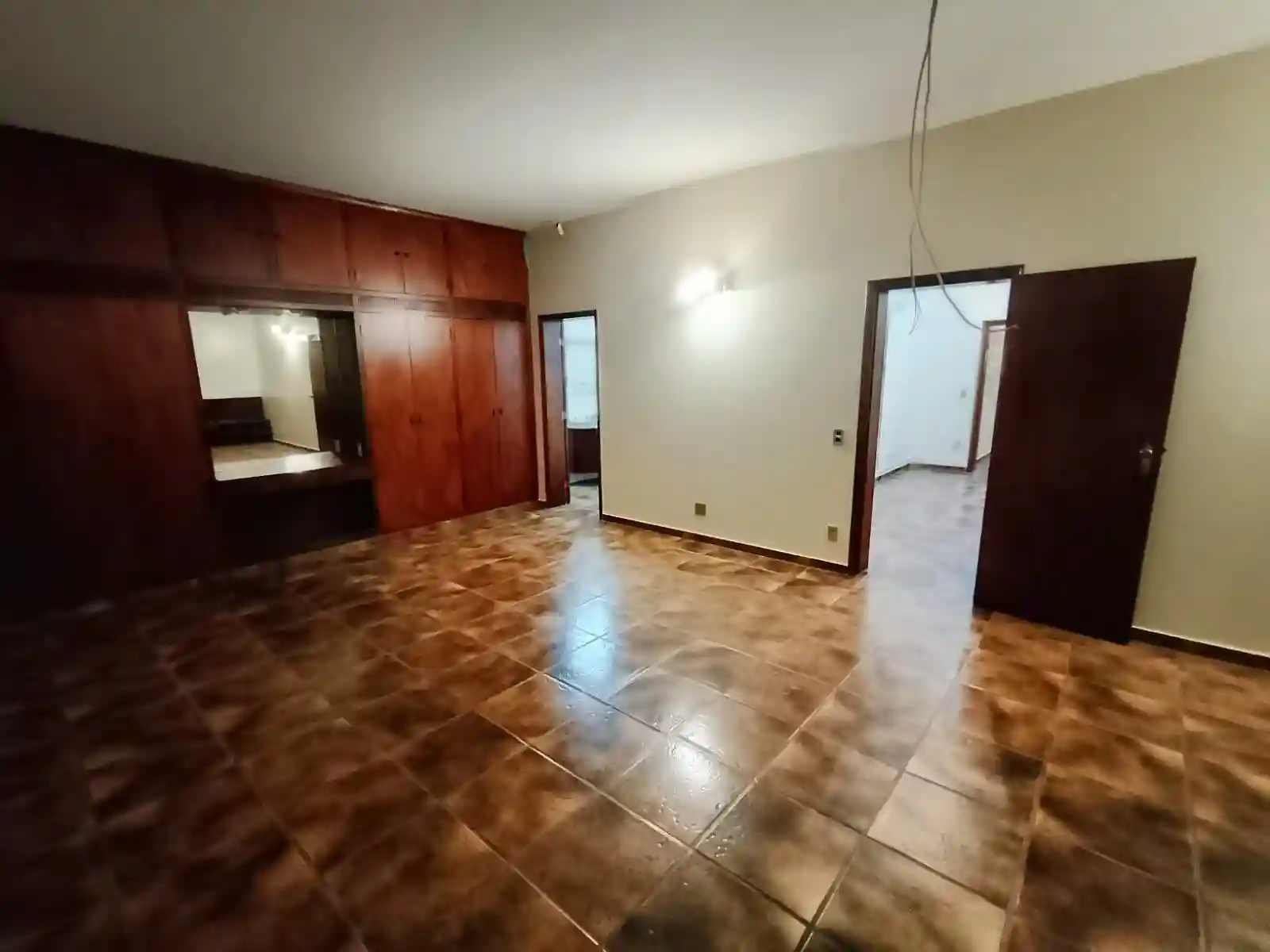 Casa com 3 quartos à venda, 620m² — foto 6 de 15
