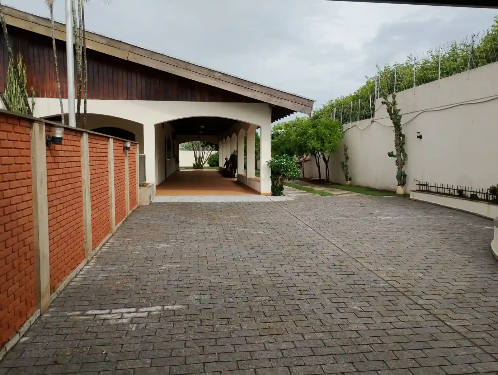 Casa com 3 quartos à venda, 620m² — foto 1 de 15