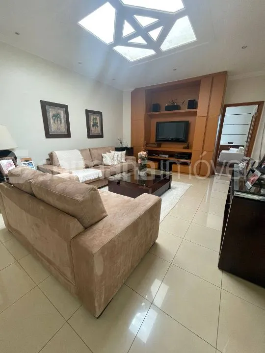 Casa de Condomínio para aluguel — foto 7 de 11