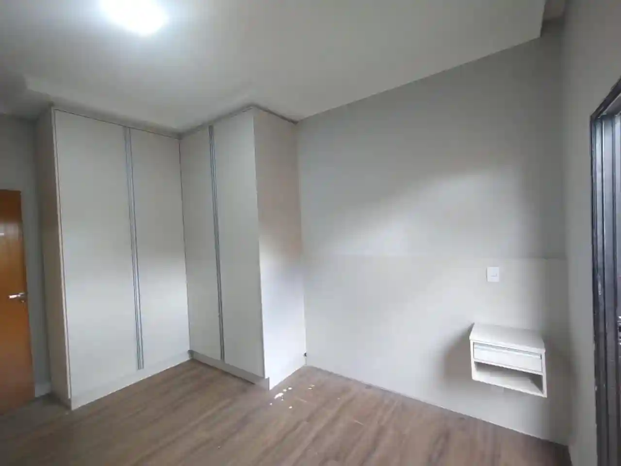 Casa de Condomínio com 3 quartos à venda, 300m² — foto 11 de 24