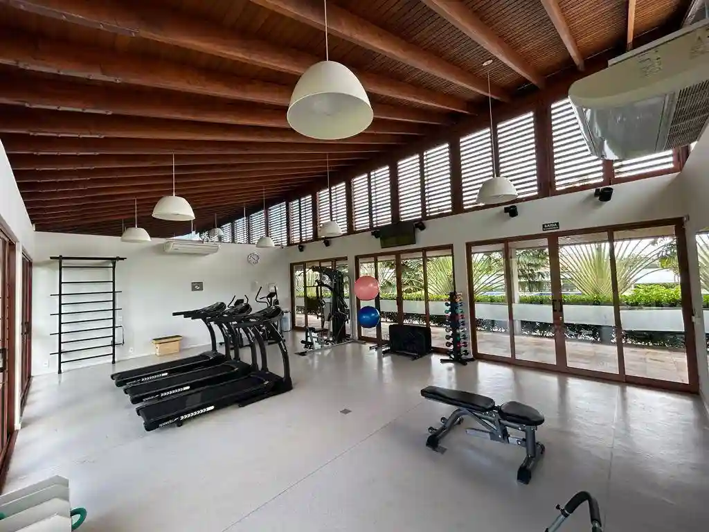 Casa de Condomínio com 3 quartos à venda, 300m² — foto 23 de 24