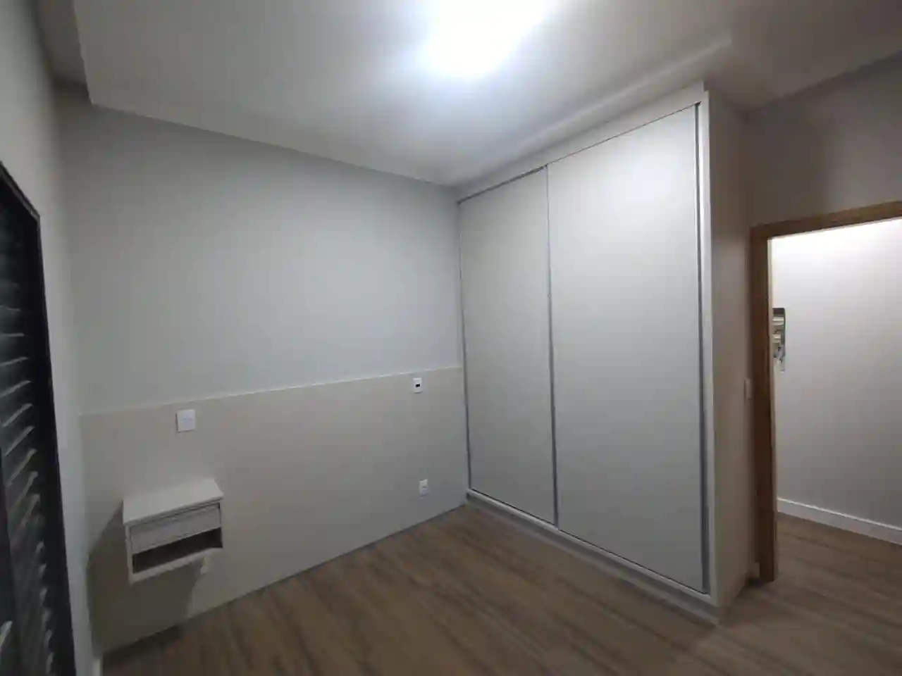 Casa de Condomínio com 3 quartos à venda, 300m² — foto 14 de 24