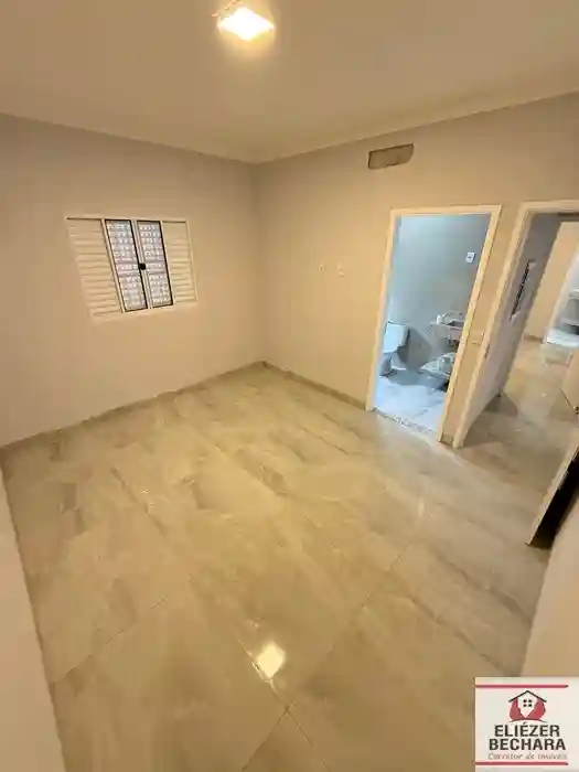 Casa com 3 quartos à venda, 200m² — foto 11 de 19