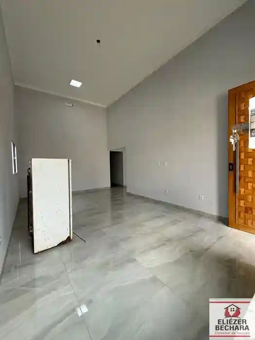Casa com 3 quartos à venda, 200m² — foto 3 de 19