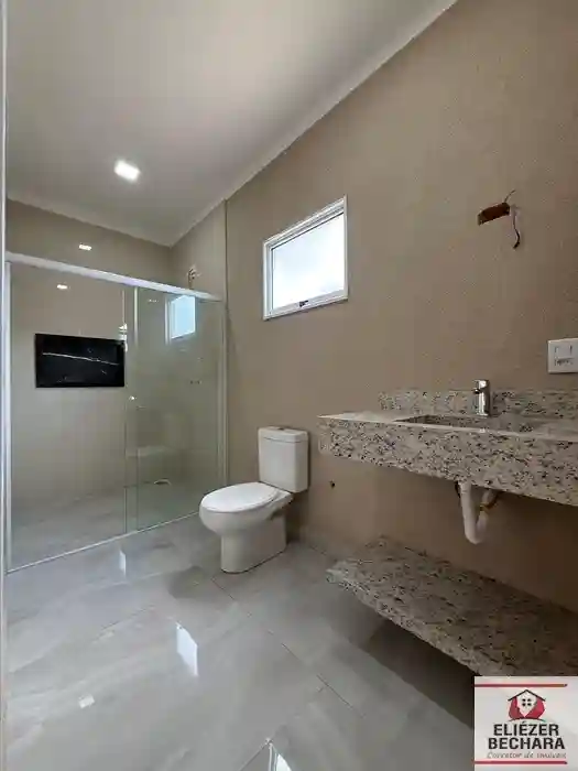 Casa com 3 quartos à venda, 200m² — foto 10 de 19