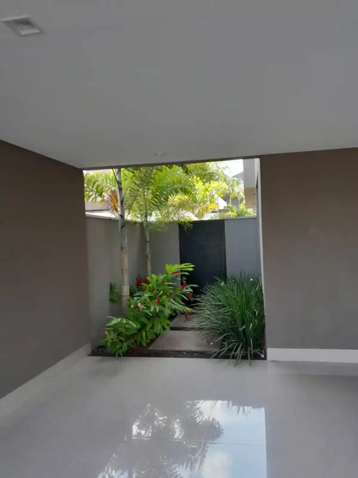 Casa de Condomínio com 3 quartos para aluguel, 267m² — foto 6 de 42