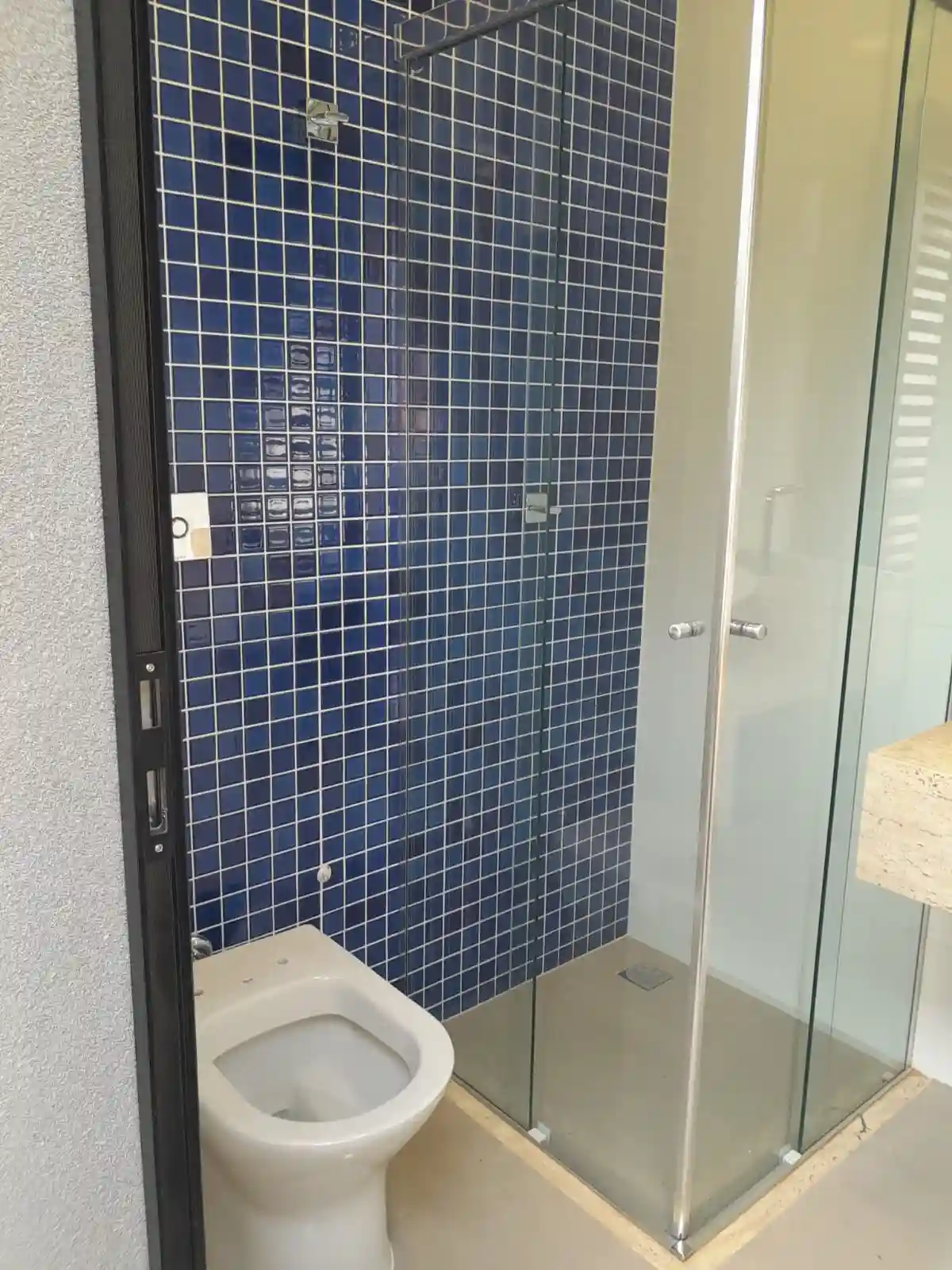 Casa de Condomínio com 3 quartos para aluguel, 267m² — foto 34 de 42