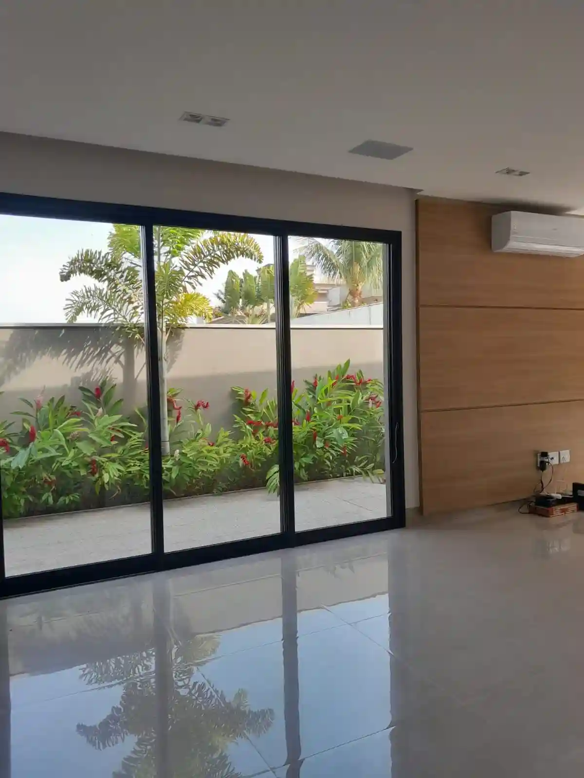Casa de Condomínio com 3 quartos para aluguel, 267m² — foto 22 de 42