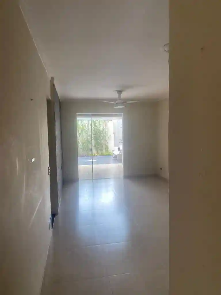 Casa de Condomínio com 3 quartos à venda, 127m² — foto 4 de 21