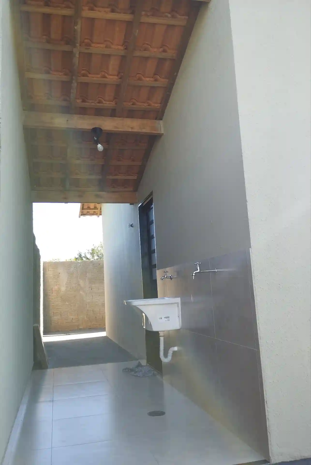 Casa com 2 quartos à venda, 68m² — foto 10 de 11