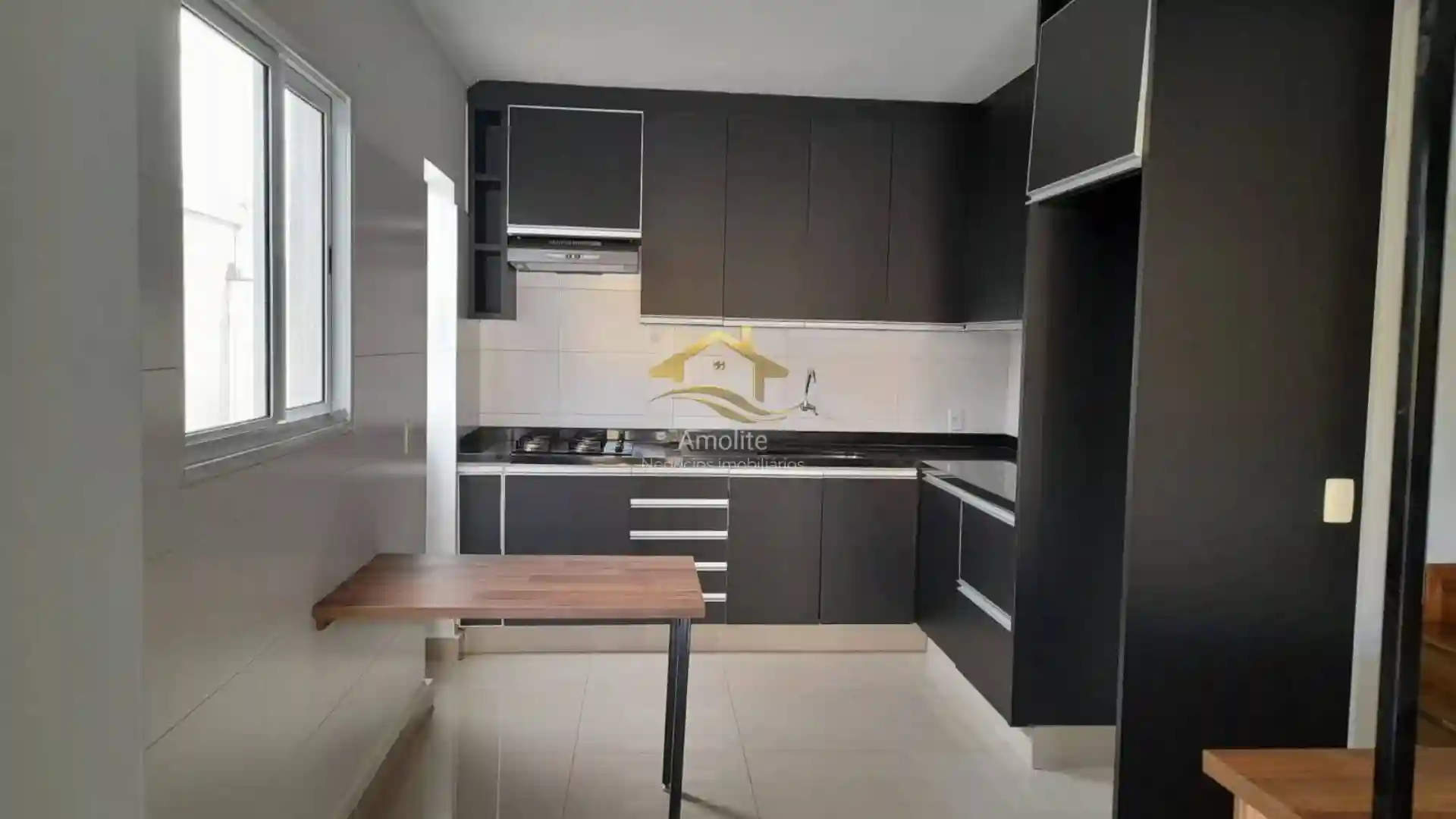 Casa de Condomínio com 4 quartos à venda, 150m² — foto 4 de 30