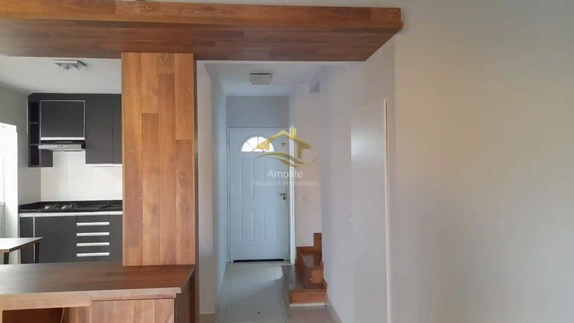 Casa de Condomínio com 4 quartos à venda, 150m² — foto 2 de 30