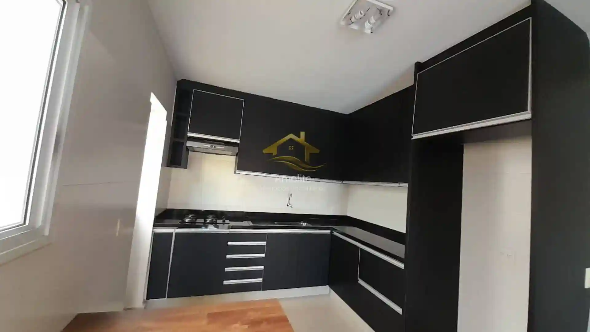 Casa de Condomínio com 4 quartos à venda, 150m² — foto 14 de 30