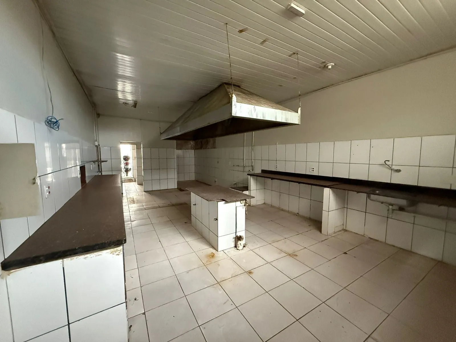 Loja / Salão / Ponto Comercial à venda, 300m² — foto 6 de 8