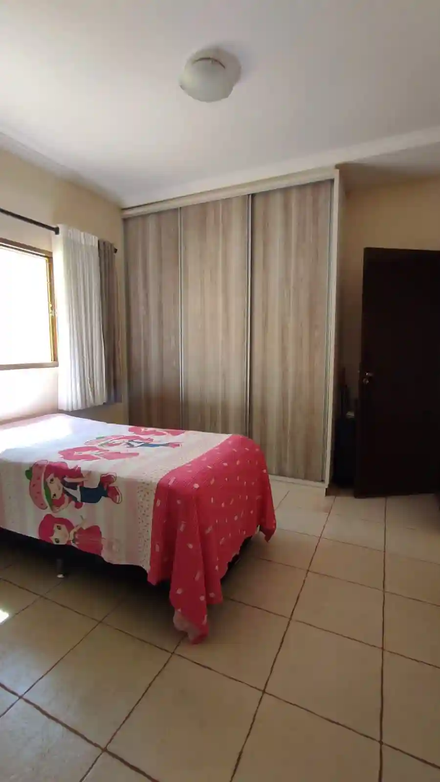 Fazenda / Sítio / Chácara com 3 quartos à venda, 1100m² — foto 23 de 48