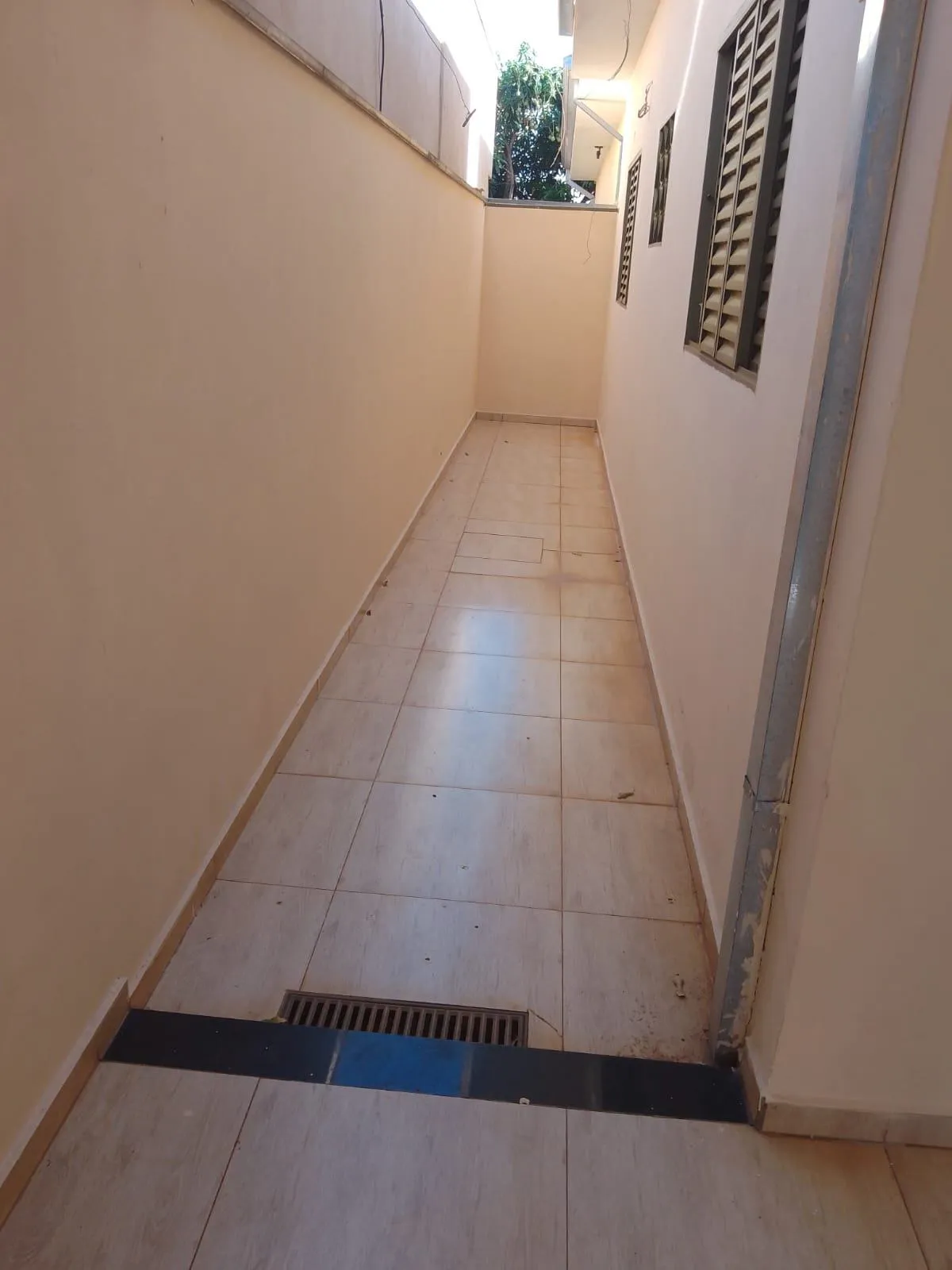 Casa com 2 quartos para aluguel, 50m² — foto 16 de 17