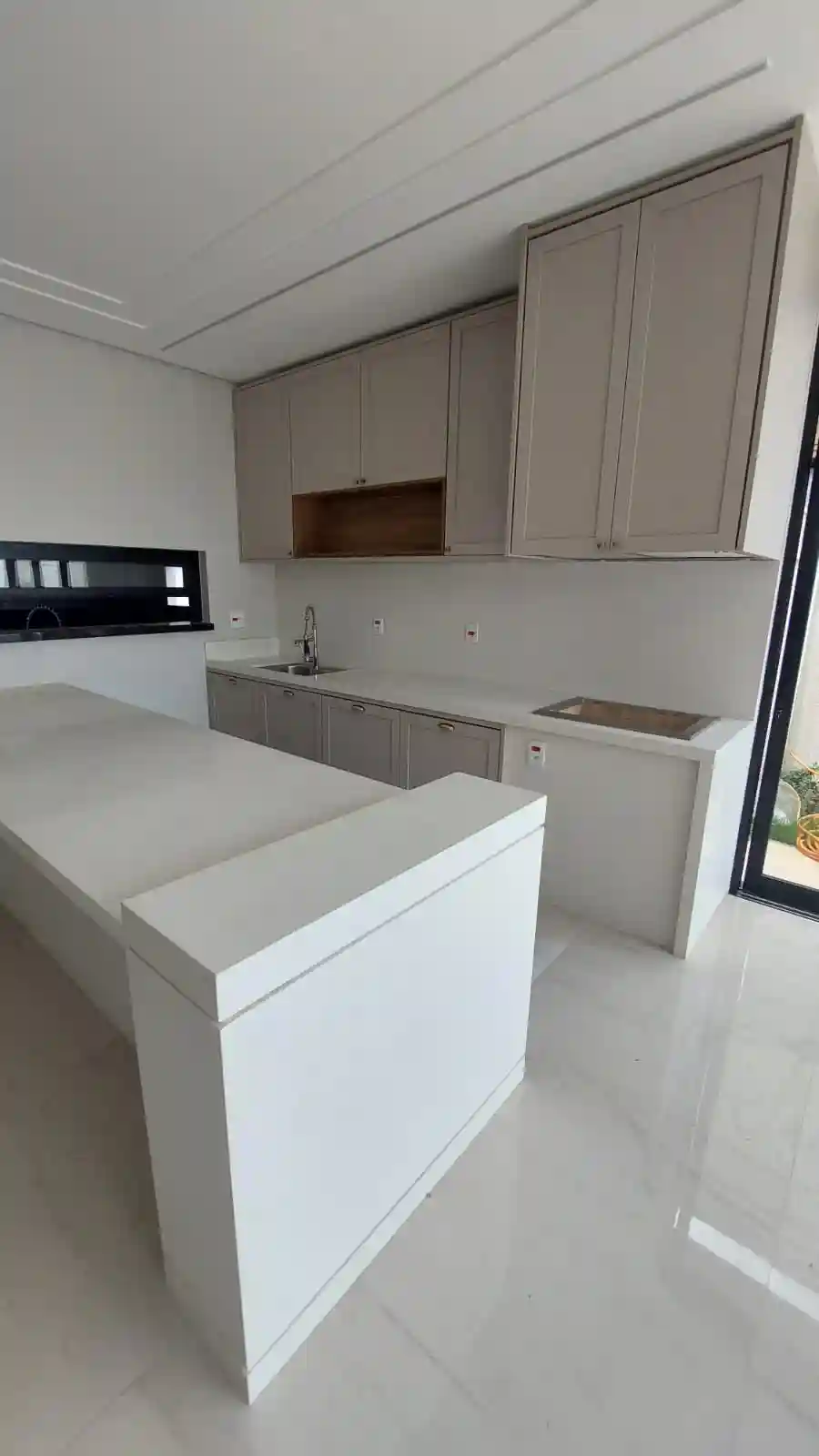 Casa de Condomínio com 3 quartos à venda, 240m² — foto 16 de 19
