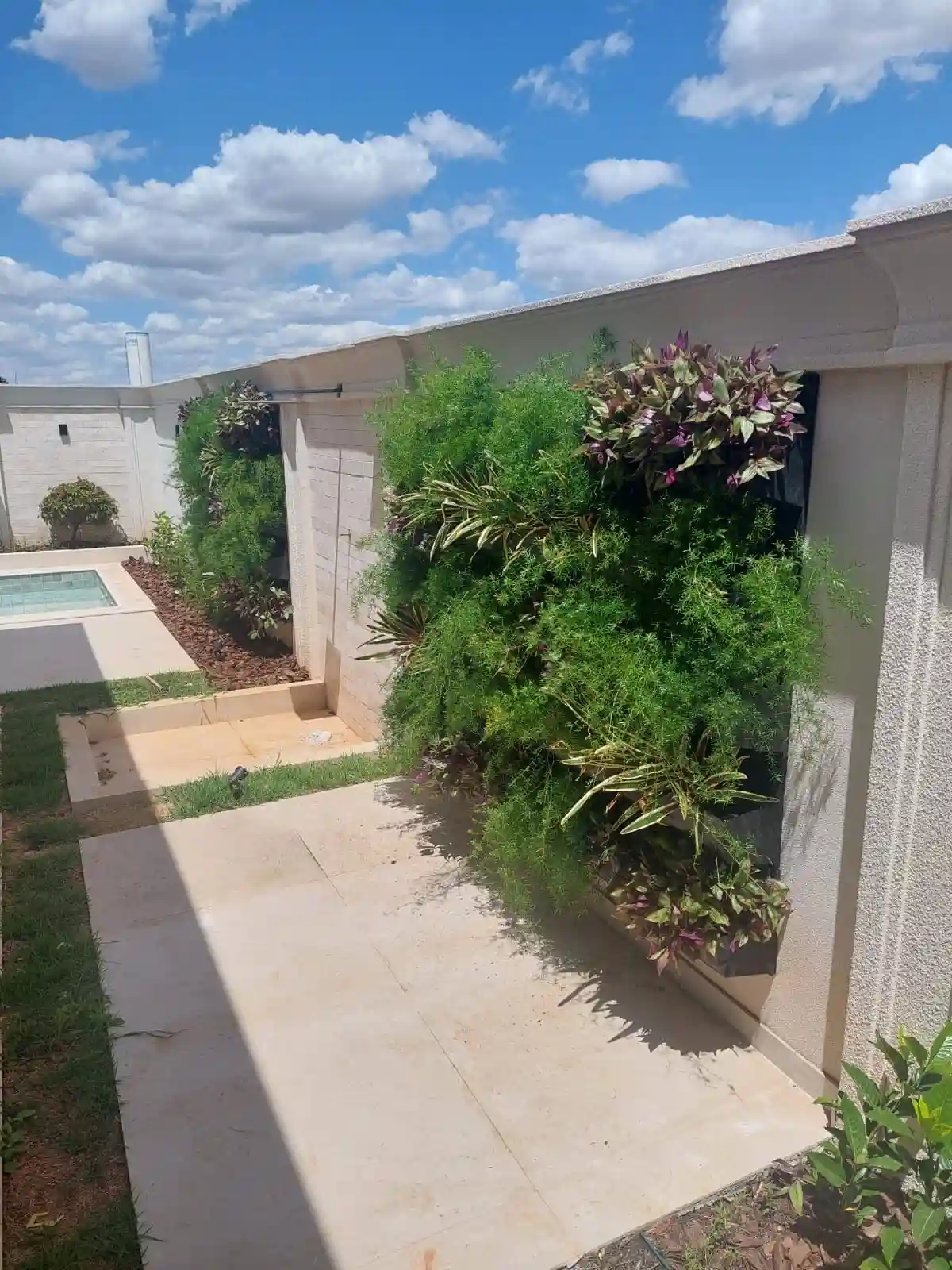 Casa de Condomínio com 3 quartos à venda, 240m² — foto 15 de 19