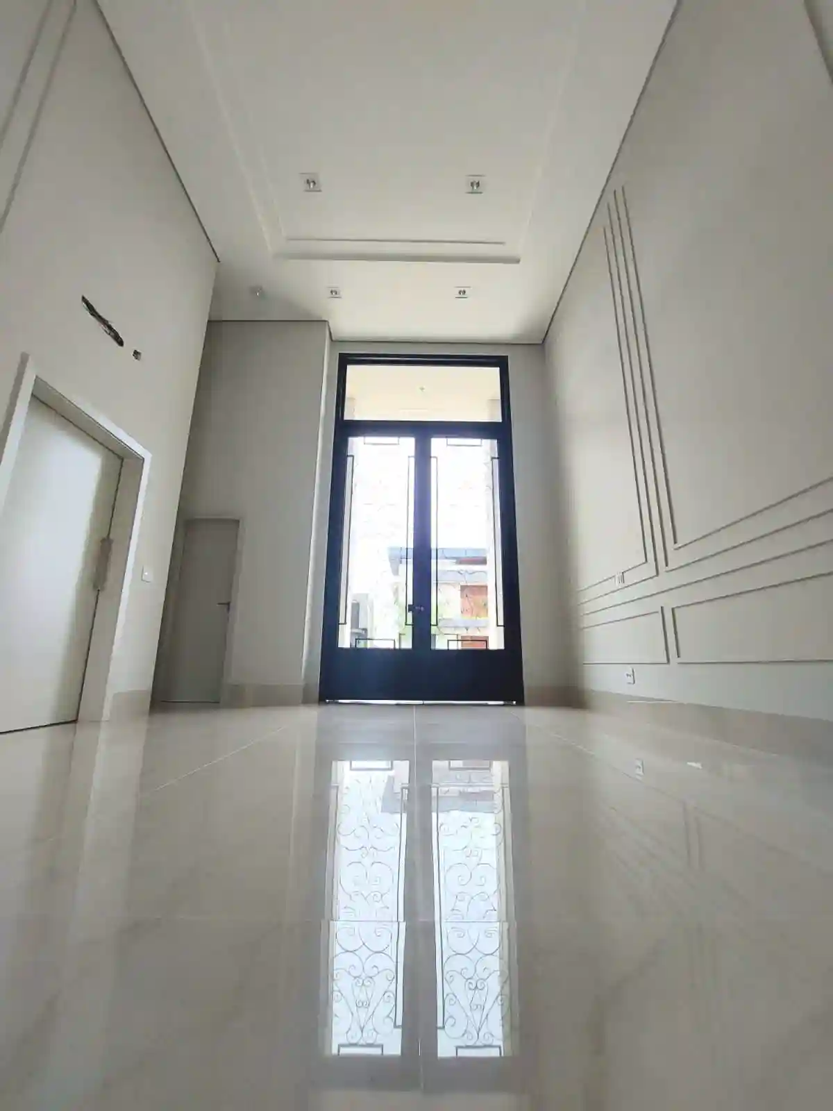 Casa de Condomínio com 3 quartos à venda, 240m² — foto 9 de 19