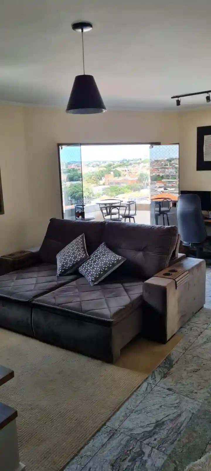 Apartamento com 3 quartos à venda, 138m² — foto 3 de 8