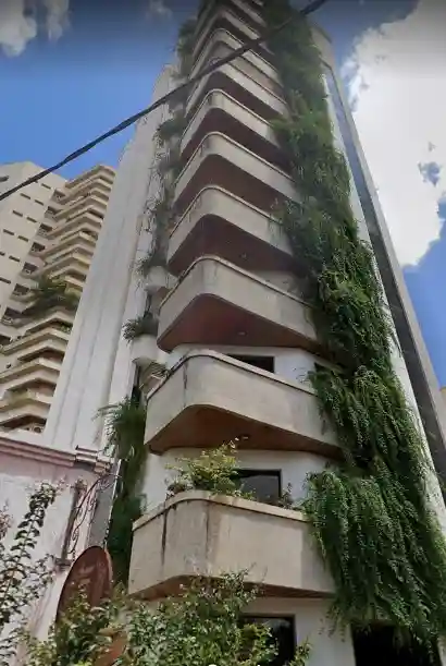 Apartamento com 3 quartos à venda, 138m² — foto 1 de 8