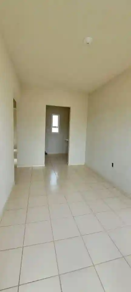 Casa com 2 quartos à venda, 47m² — foto 4 de 10
