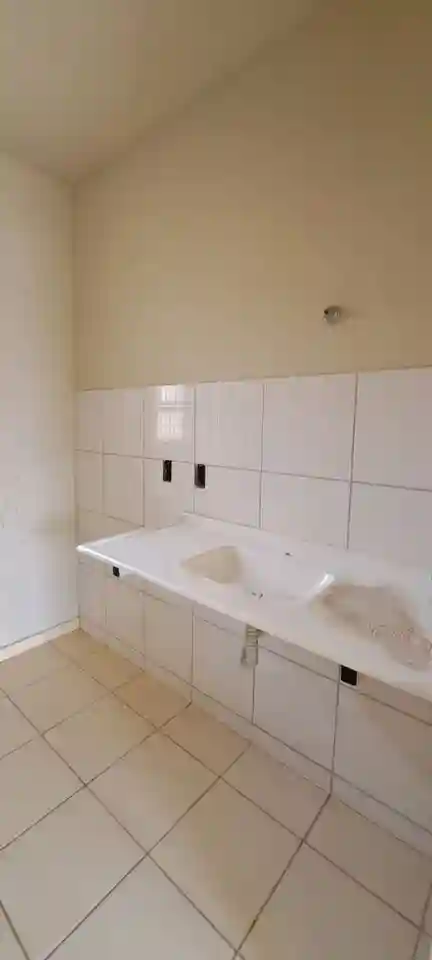Casa com 2 quartos à venda, 47m² — foto 6 de 10