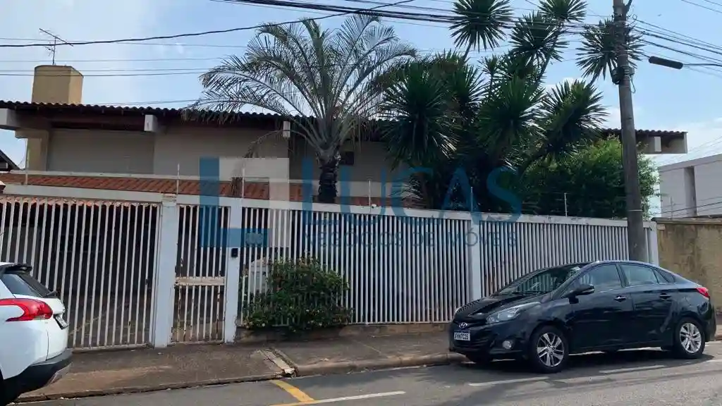 Casa Comercial com 5 quartos para aluguel, 562m² — foto 3 de 14