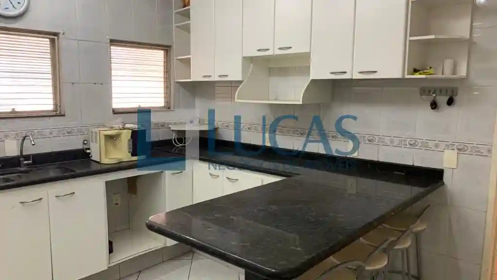 Casa Comercial com 5 quartos para aluguel, 562m² — foto 6 de 14