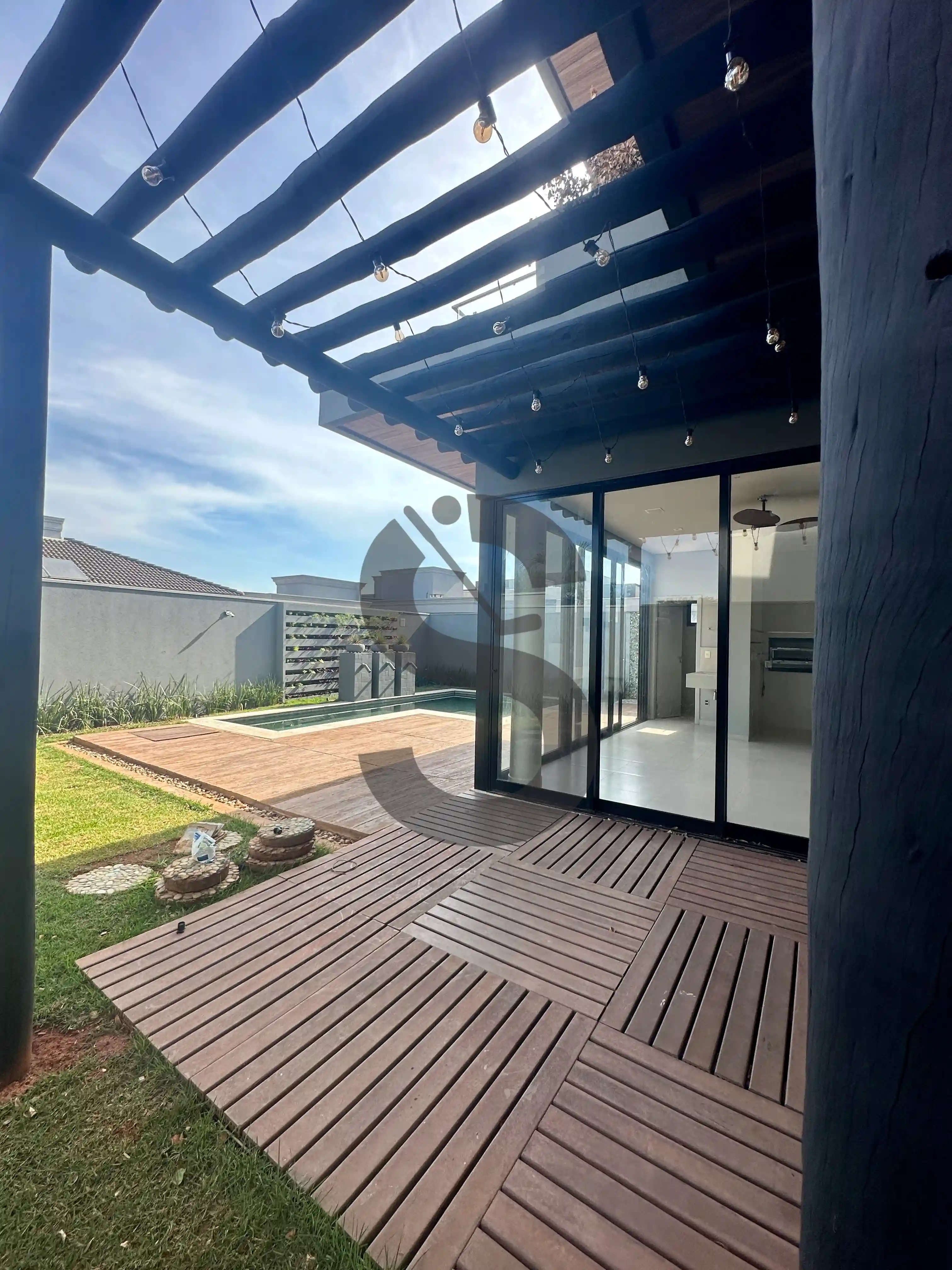 Casa de Condomínio com 3 quartos à venda, 347m² — foto 7 de 13