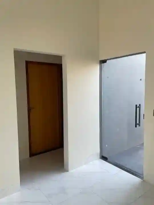 Casa com 2 quartos à venda, 200m² — foto 3 de 8