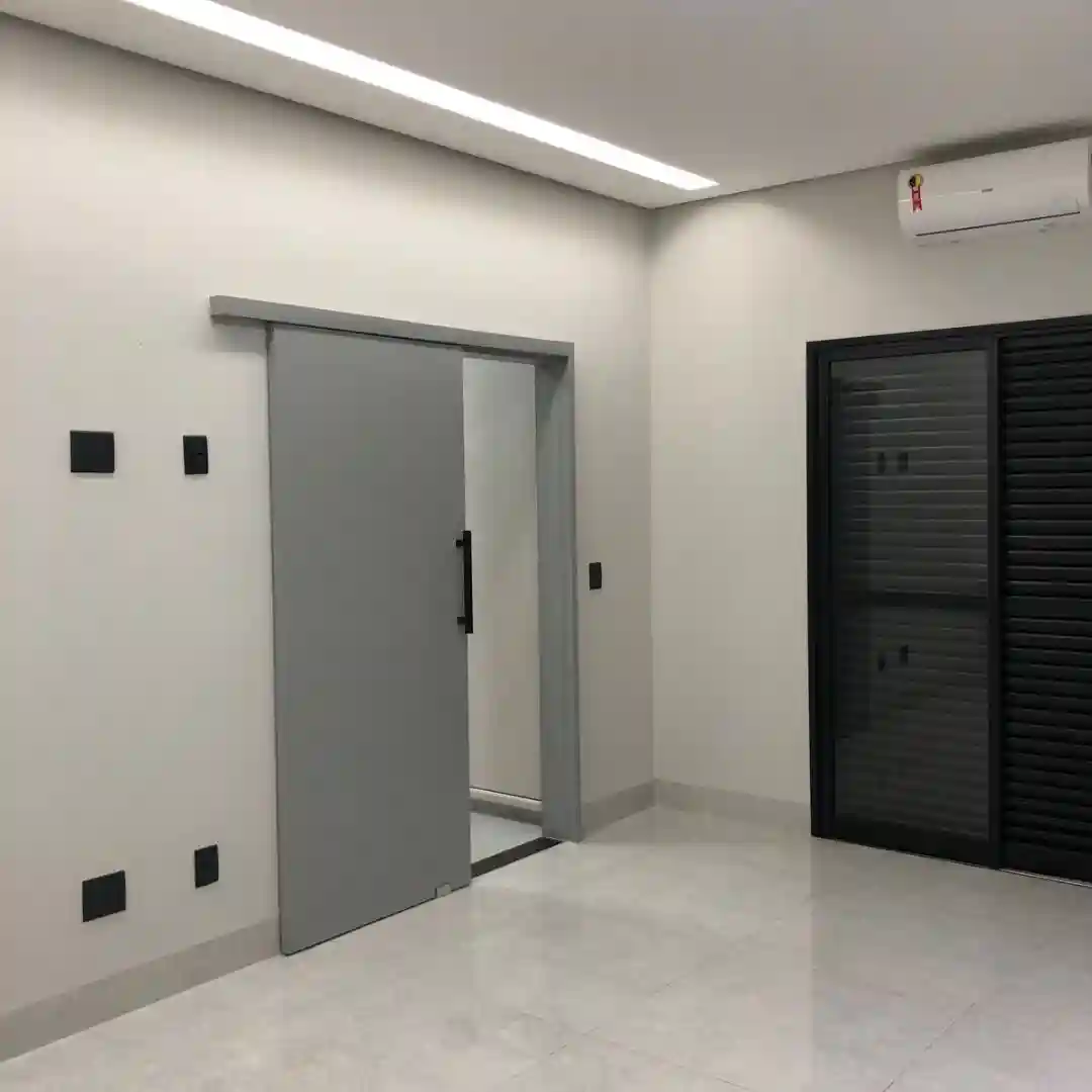 Casa de Condomínio com 3 quartos à venda, 525m² — foto 4 de 8