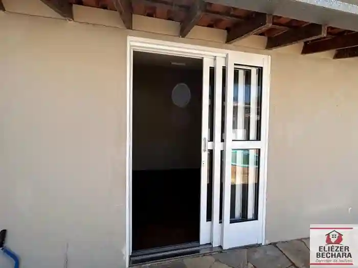 Casa com 3 quartos à venda, 220m² — foto 18 de 28