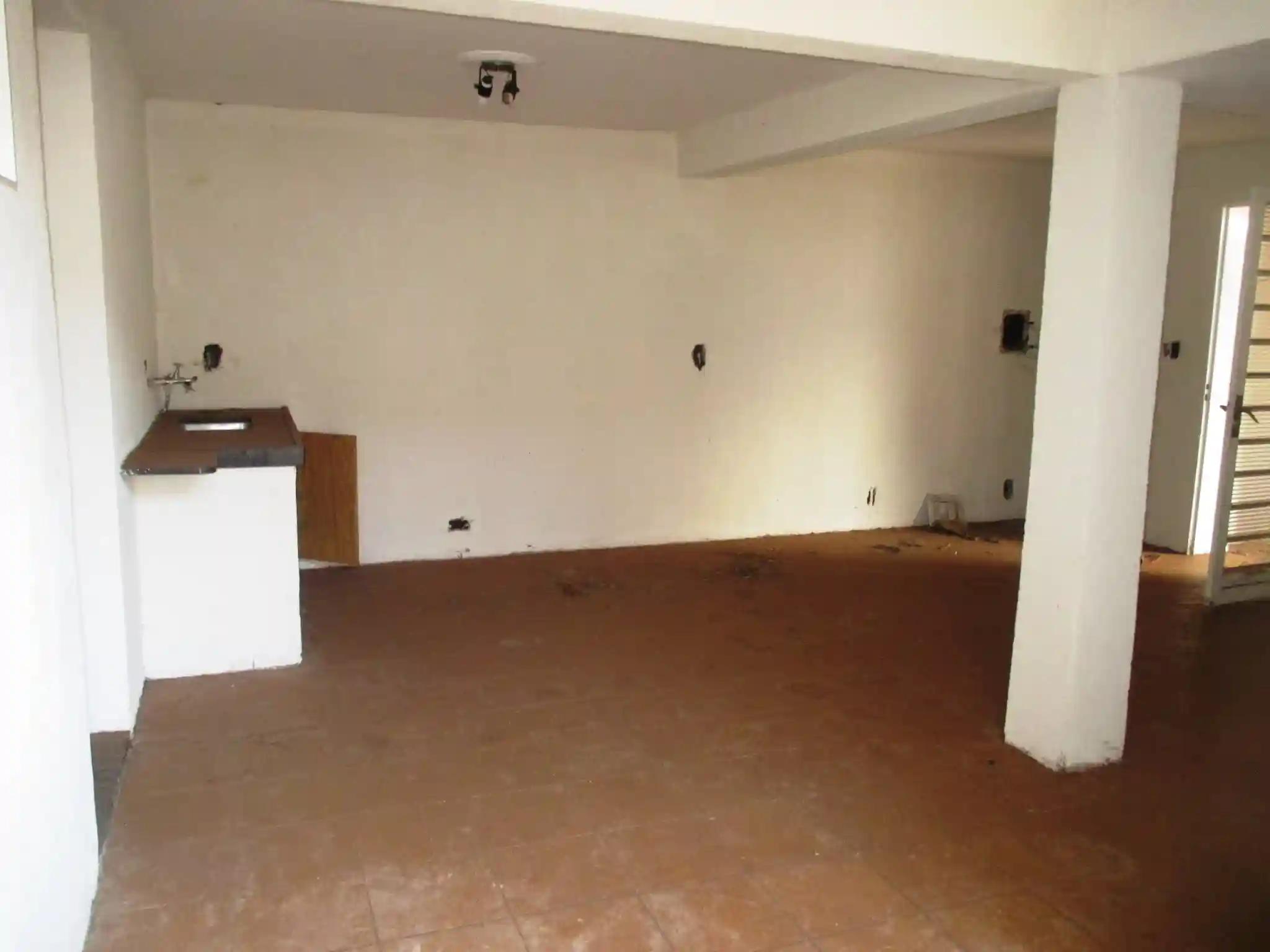 Imóvel Comercial à venda — foto 10 de 11