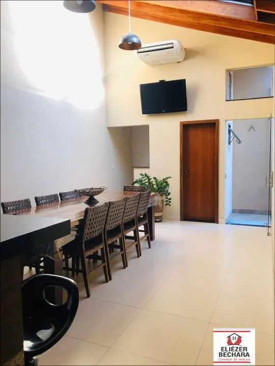 Casa à venda — foto 4 de 7