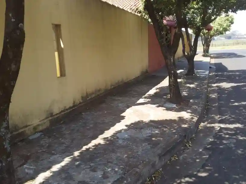 Casa à venda — foto 7 de 9