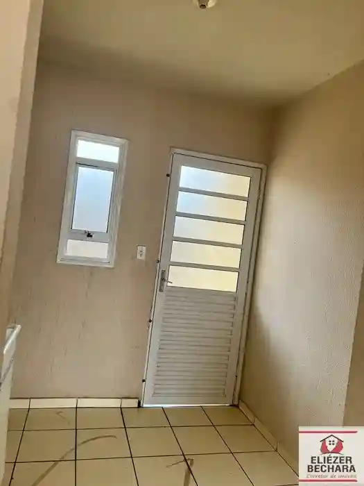 Casa com 2 quartos à venda, 60m² — foto 5 de 8