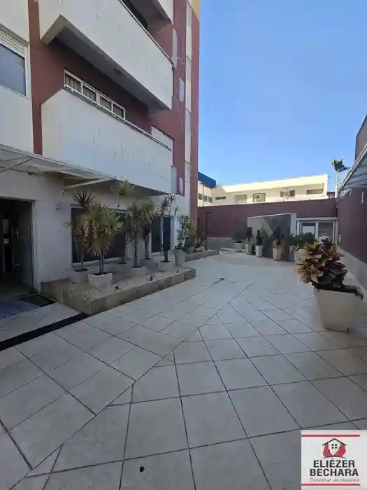 Apartamento com 2 quartos à venda, 70m² — foto 28 de 31
