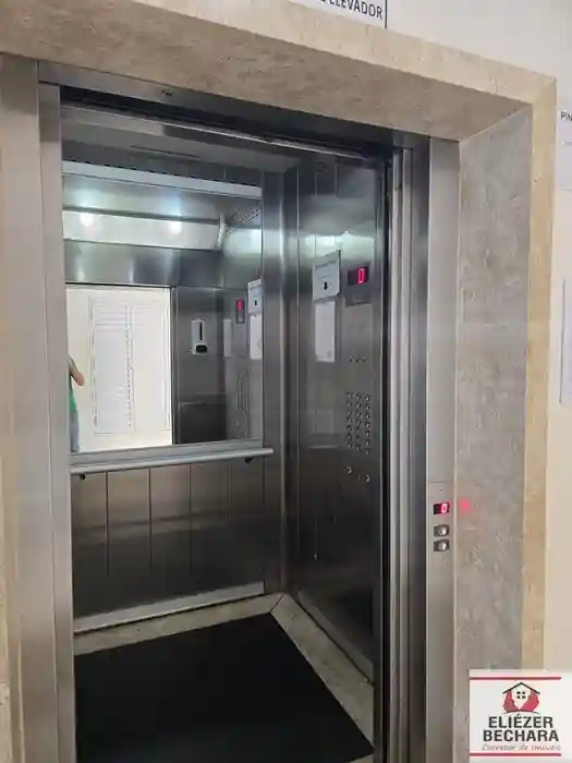 Apartamento com 2 quartos à venda, 70m² — foto 27 de 31