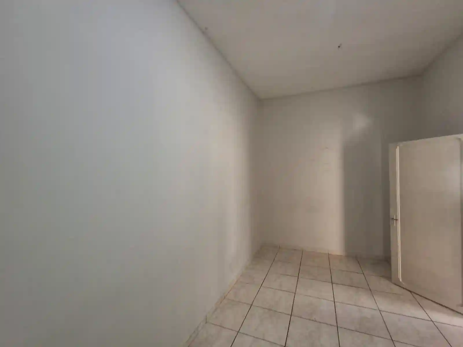 Casa com 3 quartos para aluguel, 80m² — foto 3 de 11