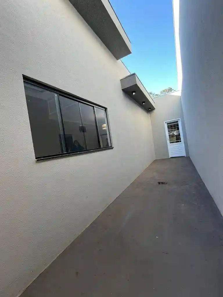 Casa com 3 quartos à venda, 200m² — foto 26 de 28