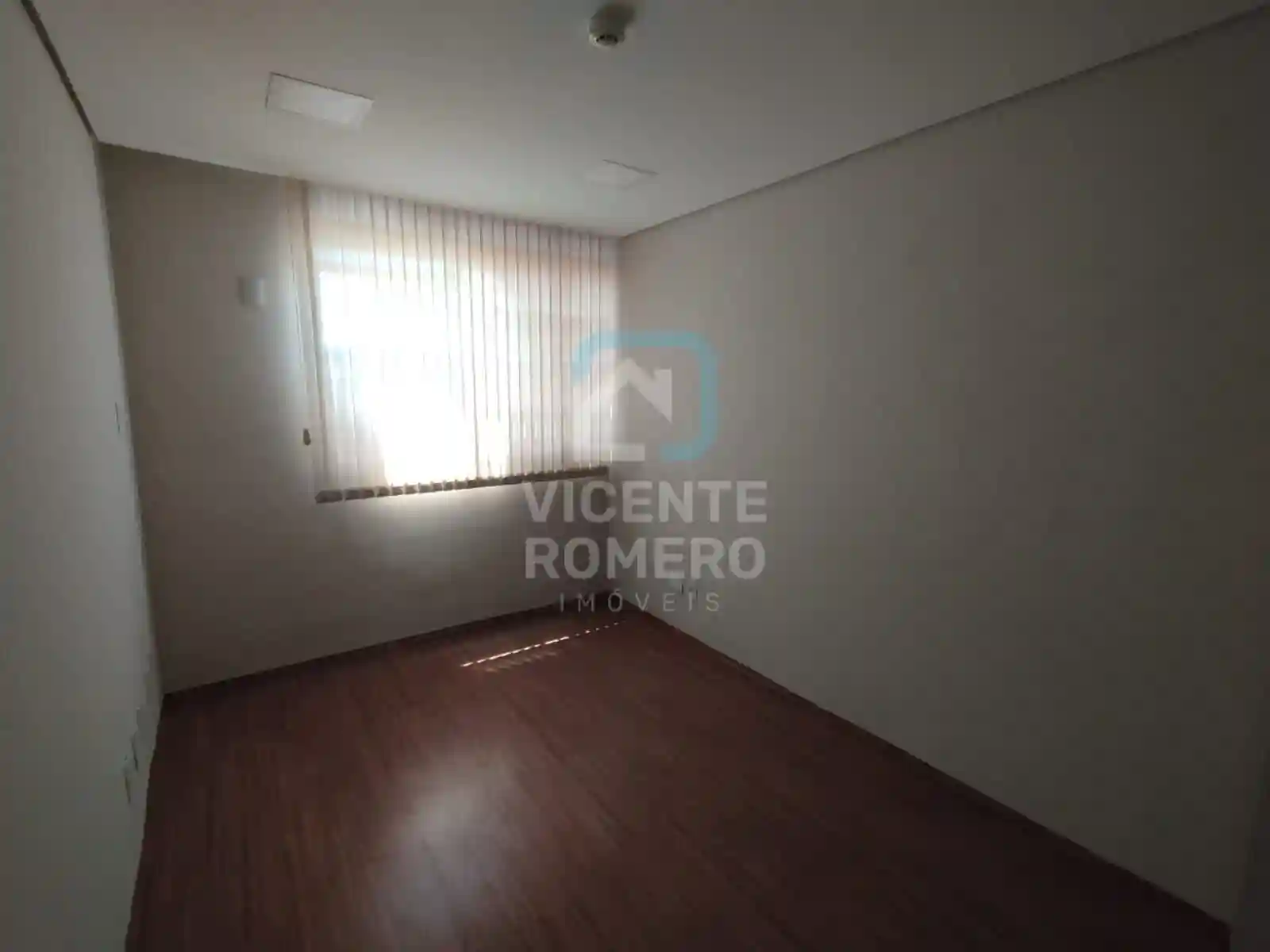Conjunto Comercial / Sala  à venda, 50m² — foto 5 de 32
