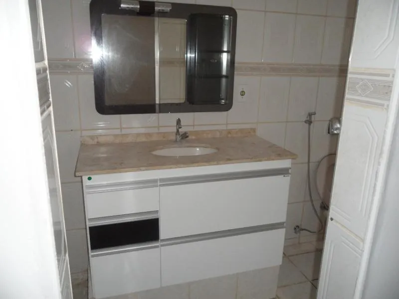 Casa à venda — foto 1 de 2
