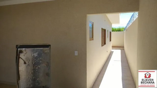Casa à venda — foto 6 de 7