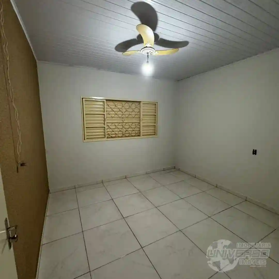 Casa com 3 quartos à venda, 140m² — foto 3 de 10