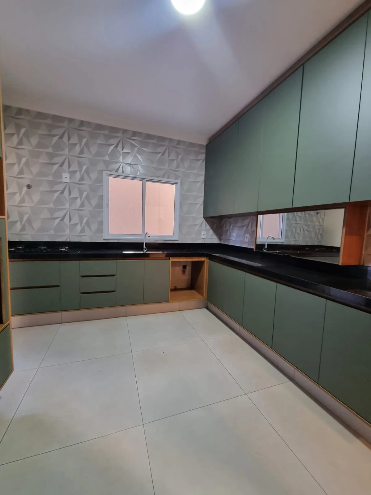 Casa à venda, 254m² — foto 7 de 11