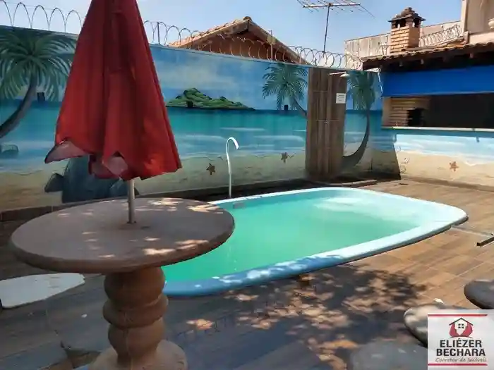 Casa com 3 quartos à venda, 170m² — foto 1 de 60